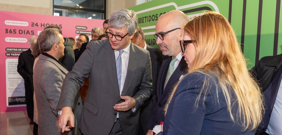 Infraestruturas de Portugal celebra 10 anos com exposição